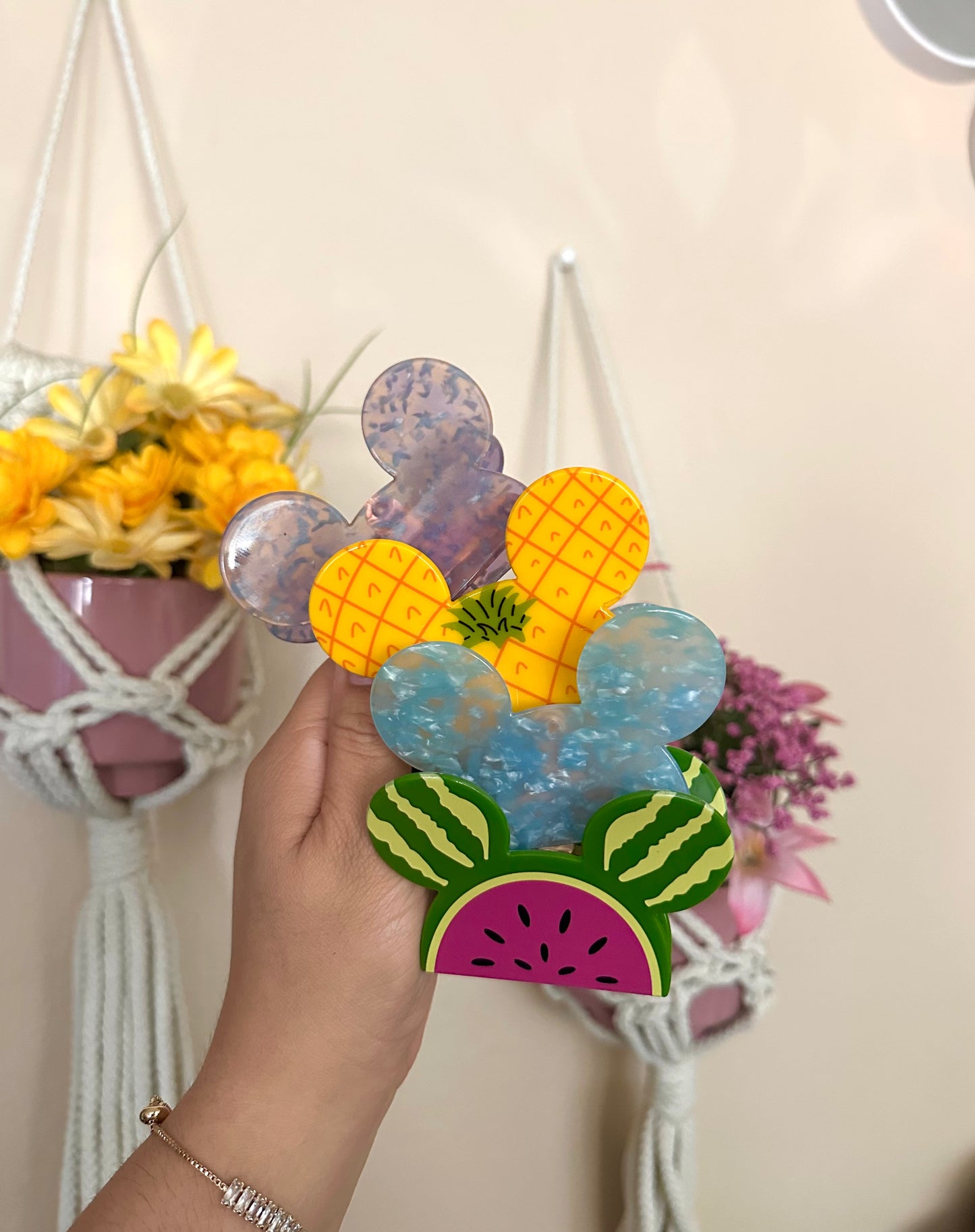 Mystery Mouse Shaped Hair Clip