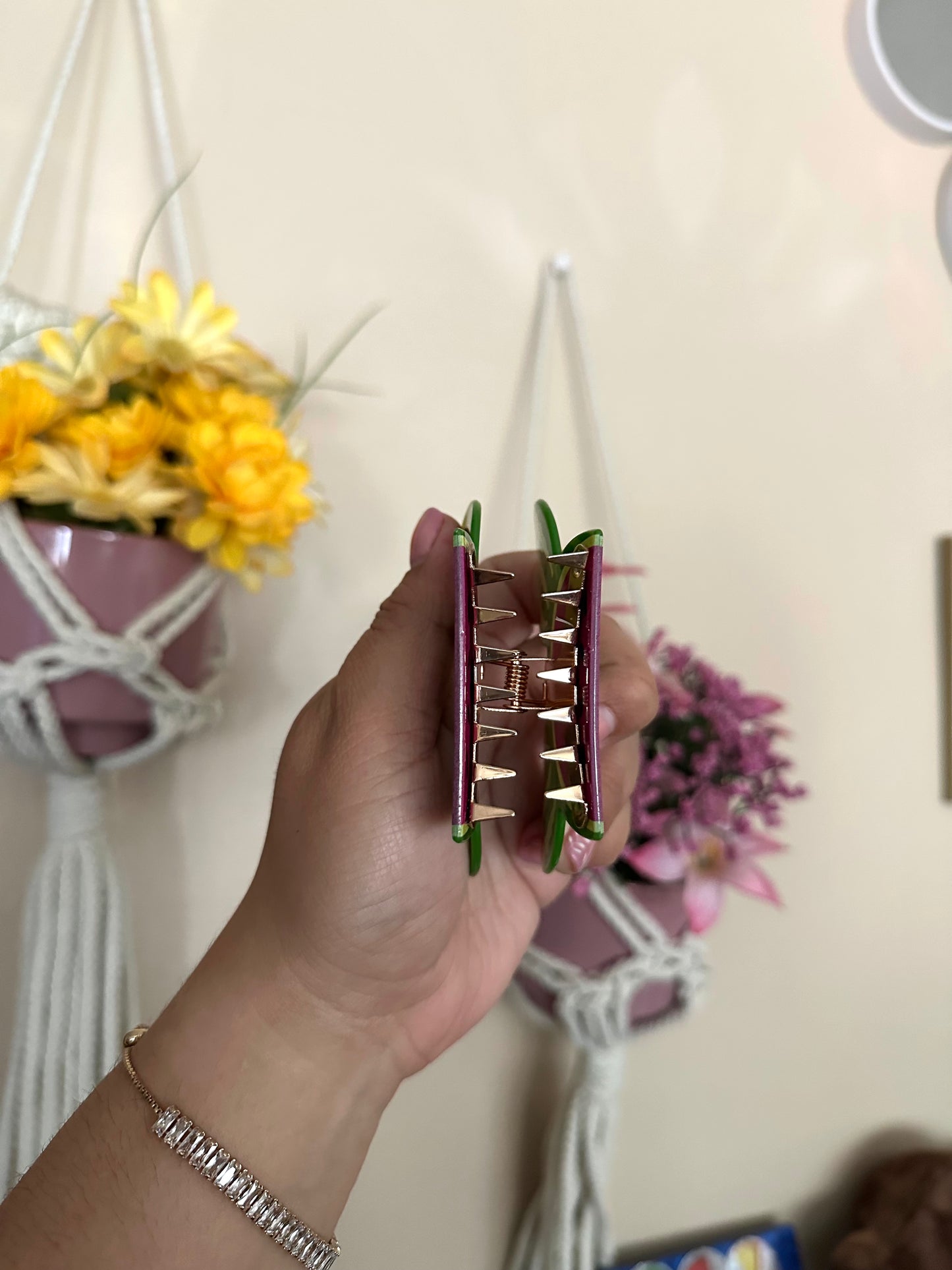 Mystery Mouse Shaped Hair Clip