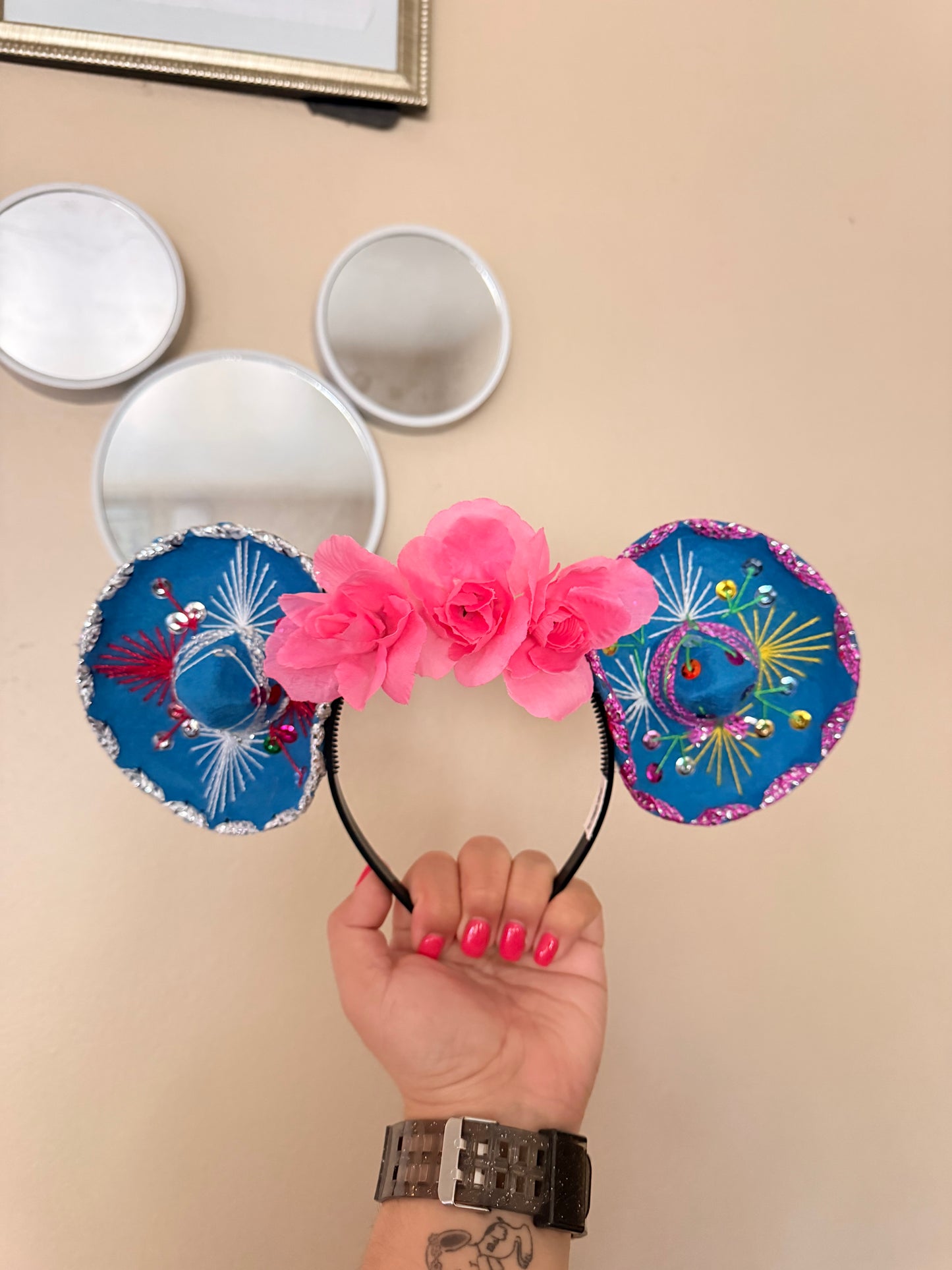 Sombrerito Ears Blue w Pink Flowers