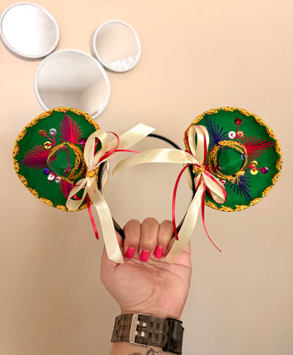 Sombrerito Ears Green w Gold Bows